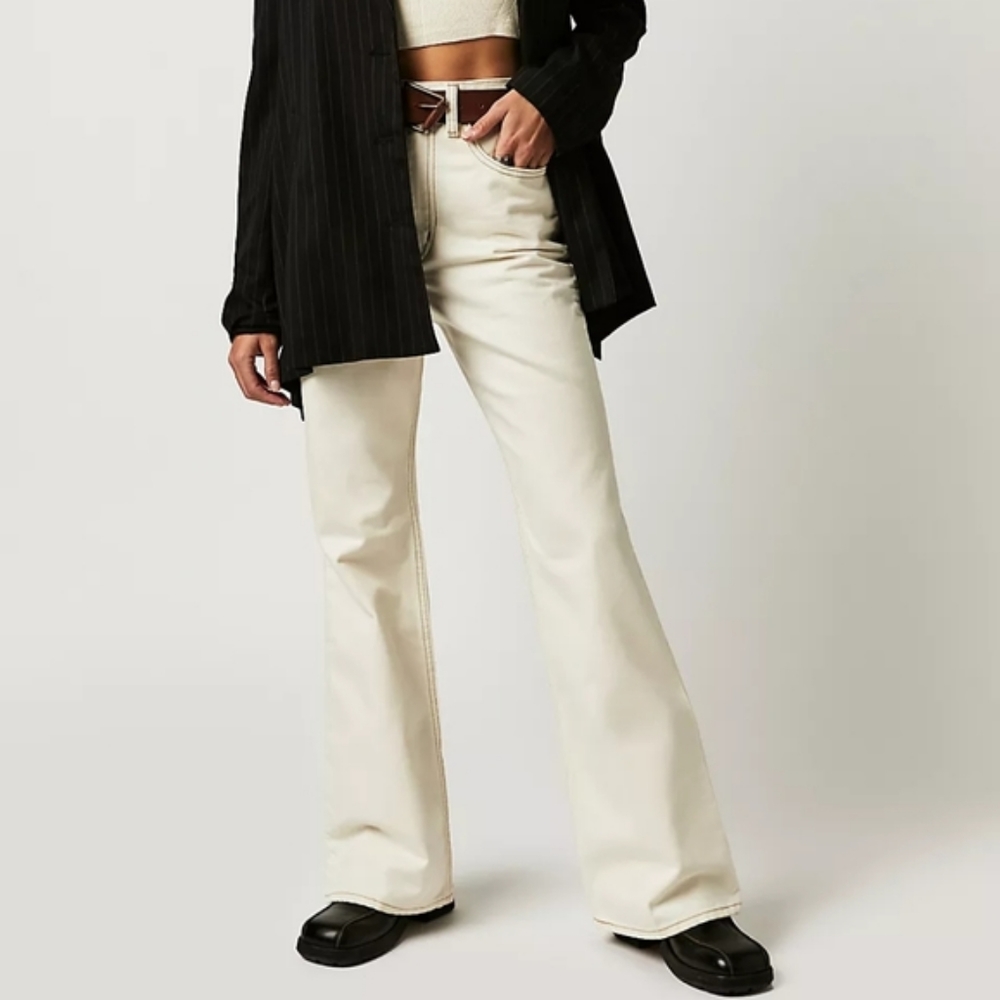 Levi's 70s Flare Jeans Movin On Cream - Picture 3 of 10